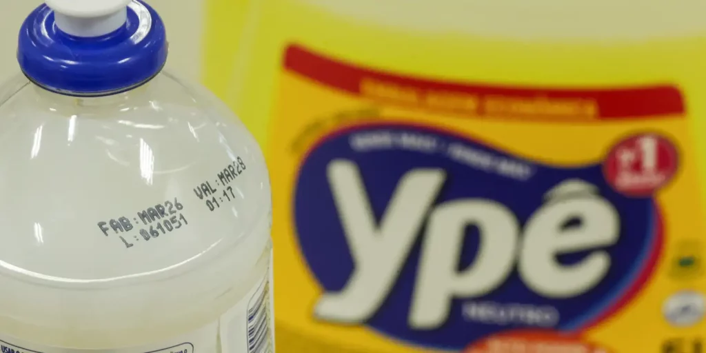 Anvisa mantém suspensão de fabricação e recolhimento de produtos Ypê Imagem referente a Anvisa mantém suspensão de fabricação e recolhimento de produtos Ypê