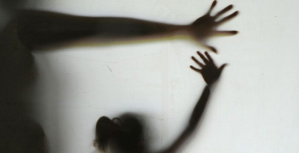 Governo cria política de combate ao abuso de crianças e adolescentes Imagem referente a Governo cria política de combate ao abuso de crianças e adolescentes