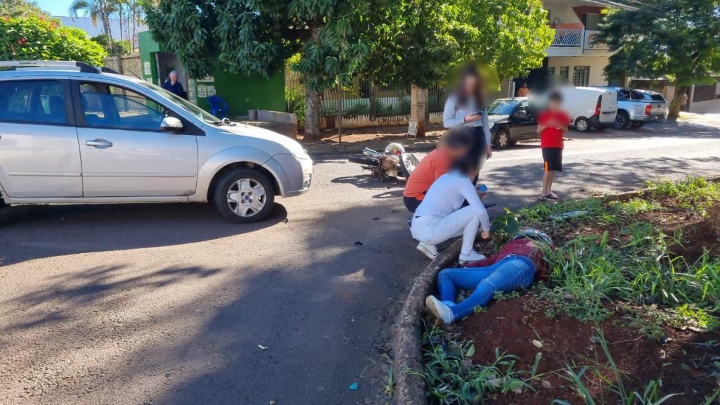 Acidente de trânsito no Parque São Paulo deixa motociclista ferida Imagem referente a Acidente de trânsito no Parque São Paulo deixa motociclista ferida