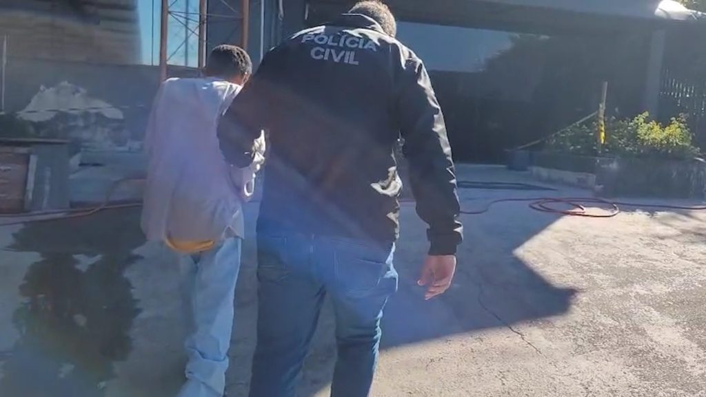 Homem foragido de Sergipe é preso em Toledo com três mandados de prisão Imagem referente a Homem foragido de Sergipe é preso em Toledo com três mandados de prisão