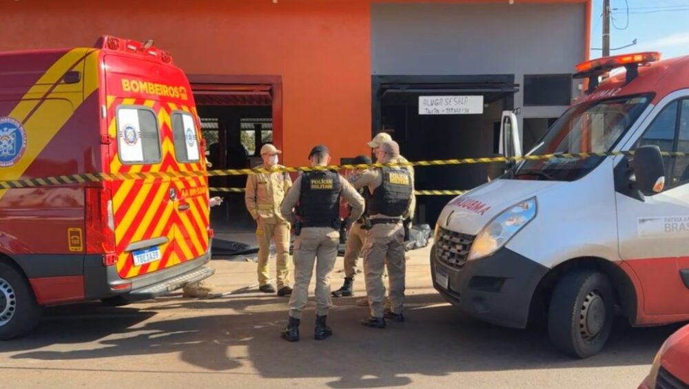 Pintor morre após choque elétrico e queda de aproximadamente oito metros Imagem referente a Pintor morre após choque elétrico e queda de aproximadamente oito metros