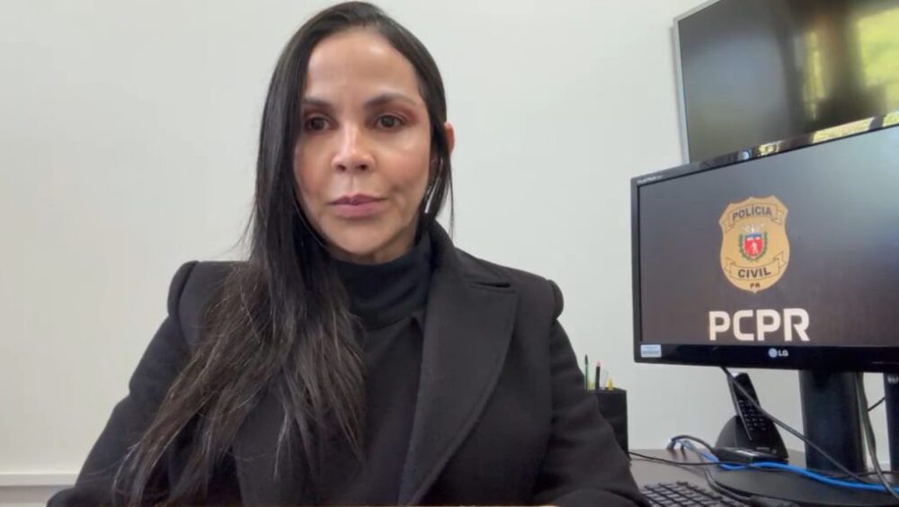 Suspeito de latrocínio em Foz é preso após denúncia anônima: “não é o primeiro”, afirma delegada Imagem referente a Suspeito de latrocínio em Foz é preso após denúncia anônima: “não é o primeiro”, afirma delegada