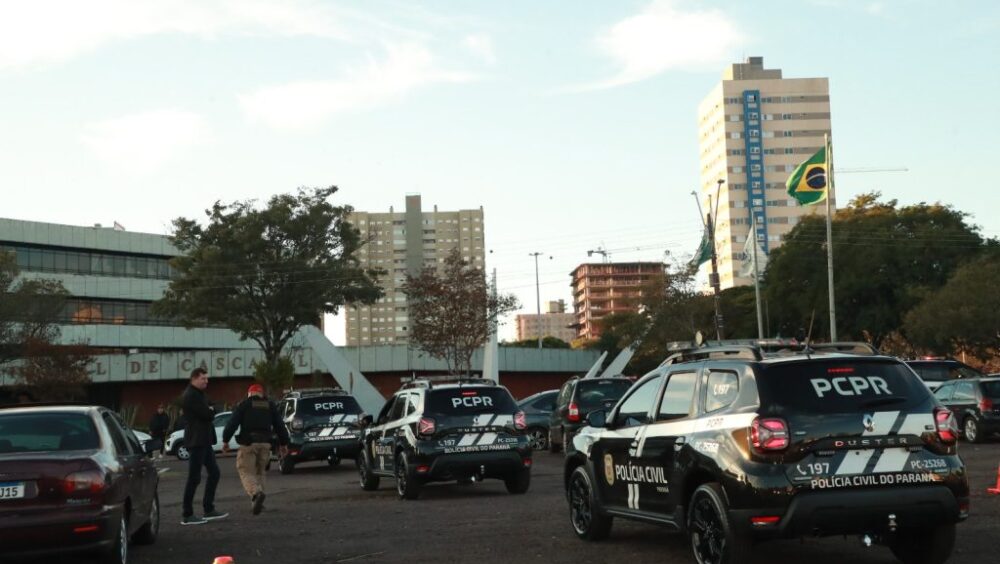 Novo reforço na Segurança Pública: Cascavel recebe 9 viaturas e equipamentos modernos Imagem referente a Novo reforço na Segurança Pública: Cascavel recebe 9 viaturas e equipamentos modernos