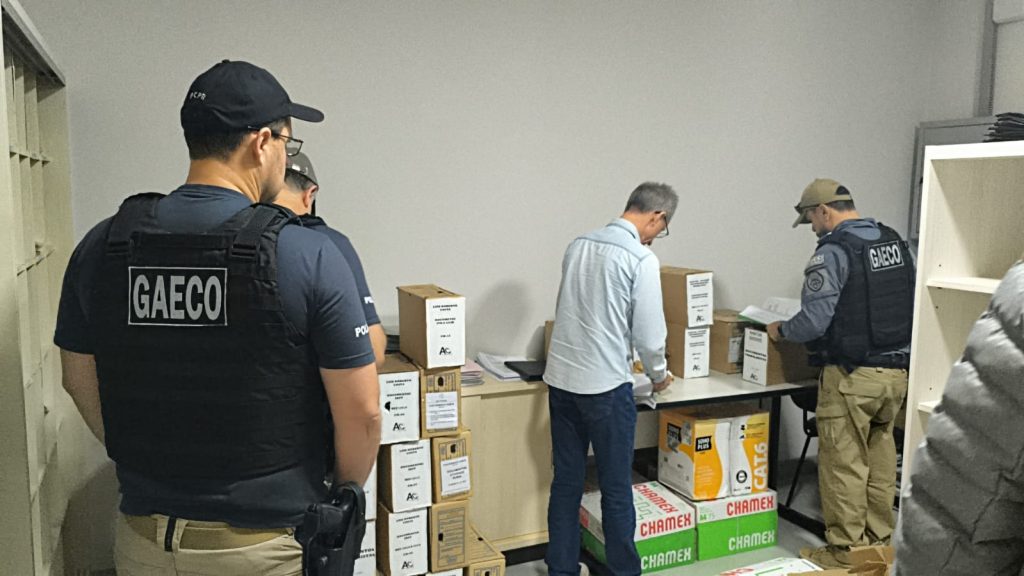 Gaeco deflagra Operação Enigma e investiga empresário do PR por lavagem de dinheiro e sonegação fiscal Imagem referente a Gaeco deflagra Operação Enigma e investiga empresário do PR por lavagem de dinheiro e sonegação fiscal