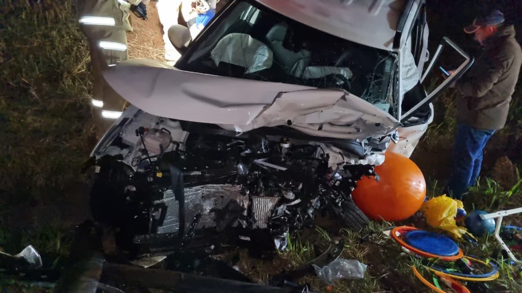 Gestante perde o bebê após grave colisão frontal em Cascavel Imagem referente a Gestante perde o bebê após grave colisão frontal em Cascavel