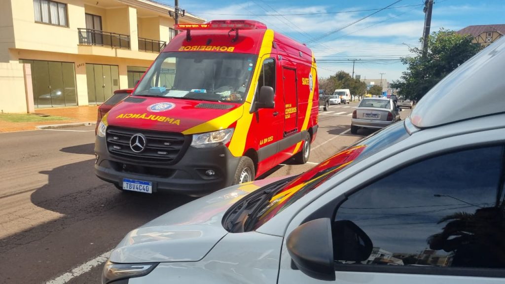 Acidente de trânsito no Coqueiral deixa motociclista ferido Imagem referente a Acidente de trânsito no Coqueiral deixa motociclista ferido