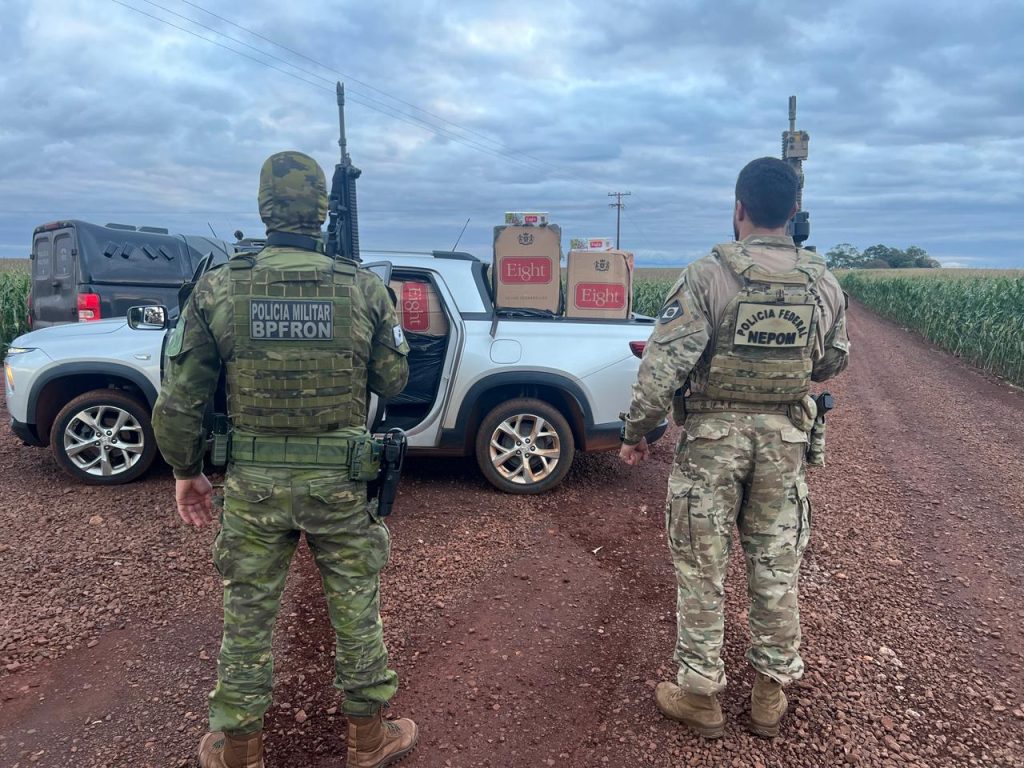Polícia Federal e BPFRON apreendem R$ 80 mil em cigarros contrabandeados em Guaíra Imagem referente a Polícia Federal e BPFRON apreendem R$ 80 mil em cigarros contrabandeados em Guaíra
