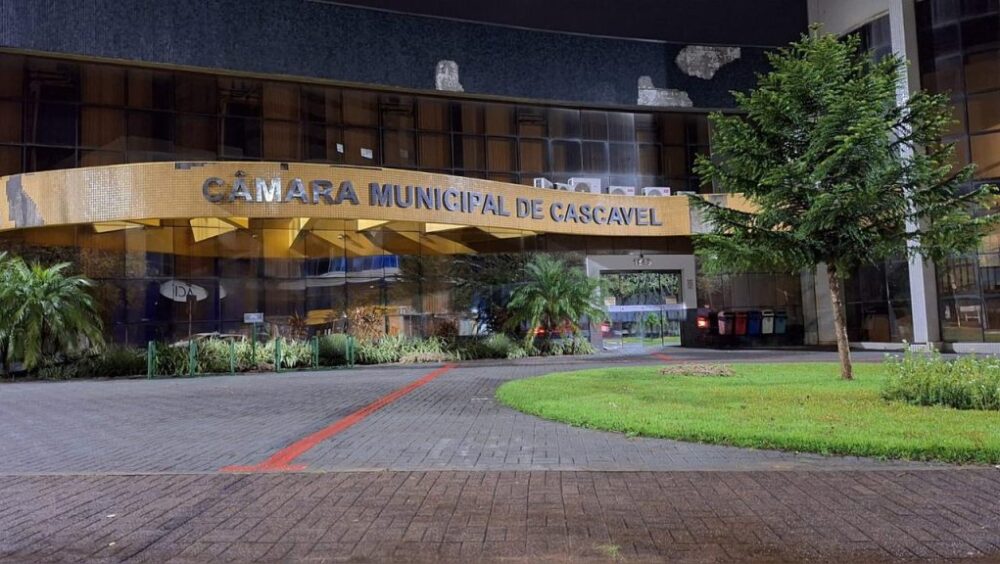 Problemas no fornecimento de energia motivam audiência pública em Cascavel Imagem referente a Problemas no fornecimento de energia motivam audiência pública em Cascavel