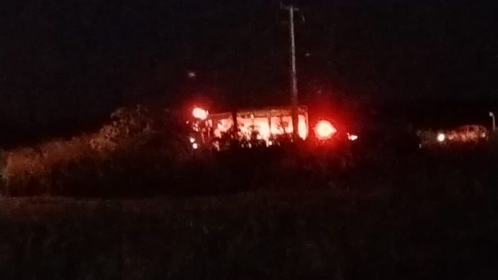 Trote? Bombeiros apontam possível alarme falso após buscas por suposta queda de aeronave em Foz Imagem referente a Trote? Bombeiros apontam possível alarme falso após buscas por suposta queda de aeronave em Foz
