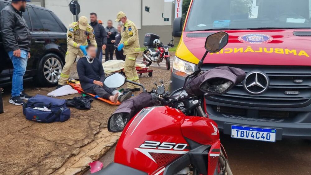 Acidente entre motocicletas deixa duas vítimas em Cascavel Imagem referente a Acidente entre motocicletas deixa duas vítimas em Cascavel