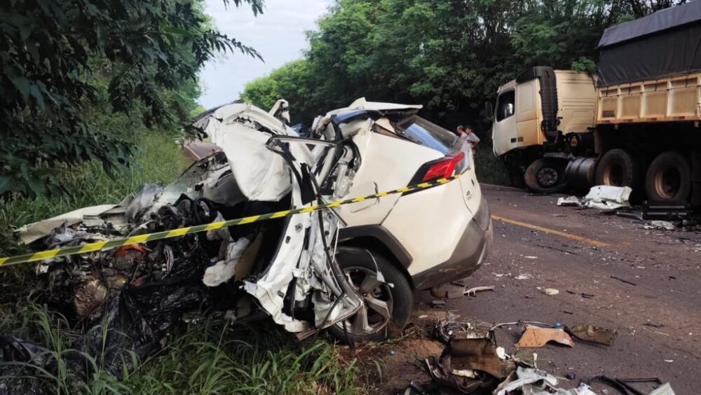 Homem morre em grave acidente frontal na PR-495 em Medianeira Imagem referente a Homem morre em grave acidente frontal na PR-495 em Medianeira