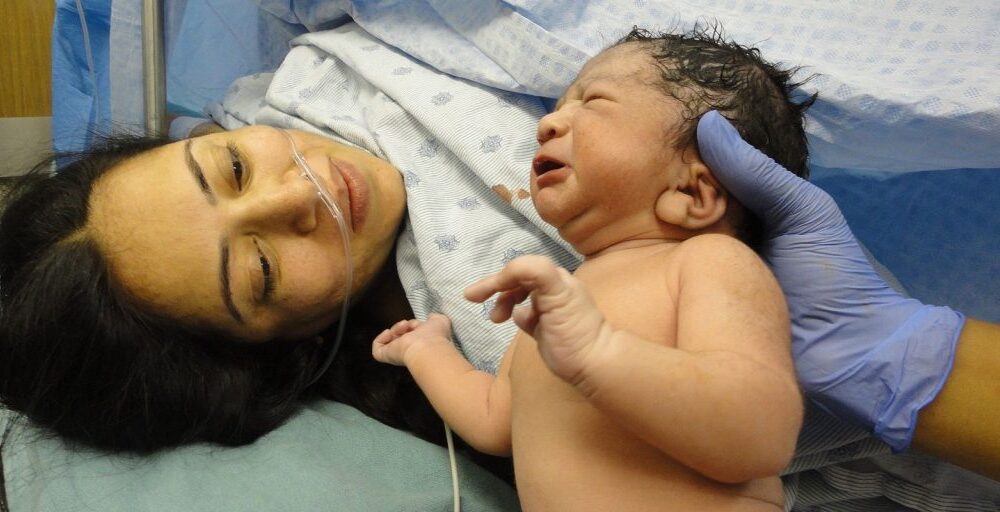 Mortalidade materna: Brasil ainda perde centenas de mulheres por ano Imagem referente a Mortalidade materna: Brasil ainda perde centenas de mulheres por ano