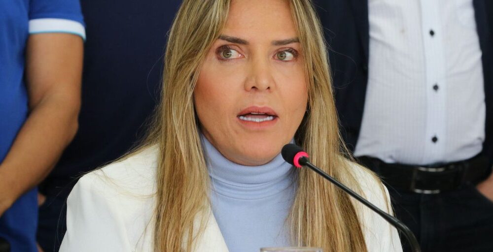 BRB: Celina Leão vai ao STF pedir aval para empréstimo bilionário Imagem referente a BRB: Celina Leão vai ao STF pedir aval para empréstimo bilionário