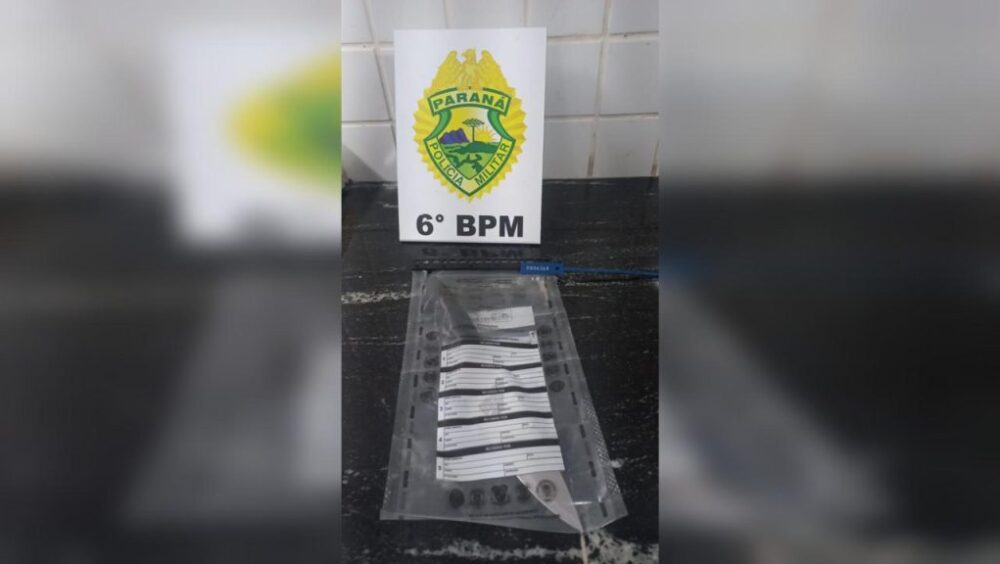 Faca que adolescente usou para matar o próprio pai é apreendida pela PM Imagem referente a Faca que adolescente usou para matar o próprio pai é apreendida pela PM