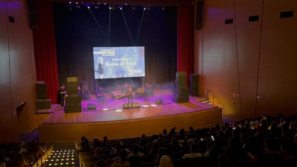Prefeitura abre inscrições para 2º Festival de Música Estudantil para alunos da rede pública Imagem referente a Prefeitura abre inscrições para 2º Festival de Música Estudantil para alunos da rede pública