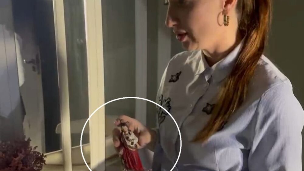 Imagem de Jesus protegeu única sala preservada em clínica destruída por ‘incêndio criminoso’ Imagem referente a Imagem de Jesus protegeu única sala preservada em clínica destruída por ‘incêndio criminoso’