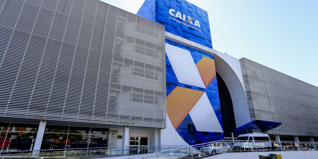 Caixa e BB liberam abono salarial para nascidos em maio e junho Imagem referente a Caixa e BB liberam abono salarial para nascidos em maio e junho