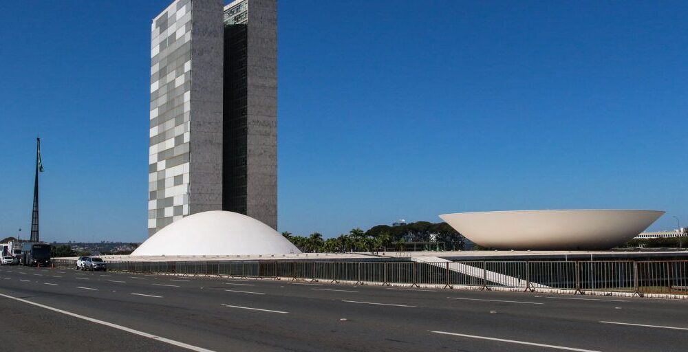 Acordo evita uso do Fundo Social para socorro ao agronegócio Imagem referente a Acordo evita uso do Fundo Social para socorro ao agronegócio