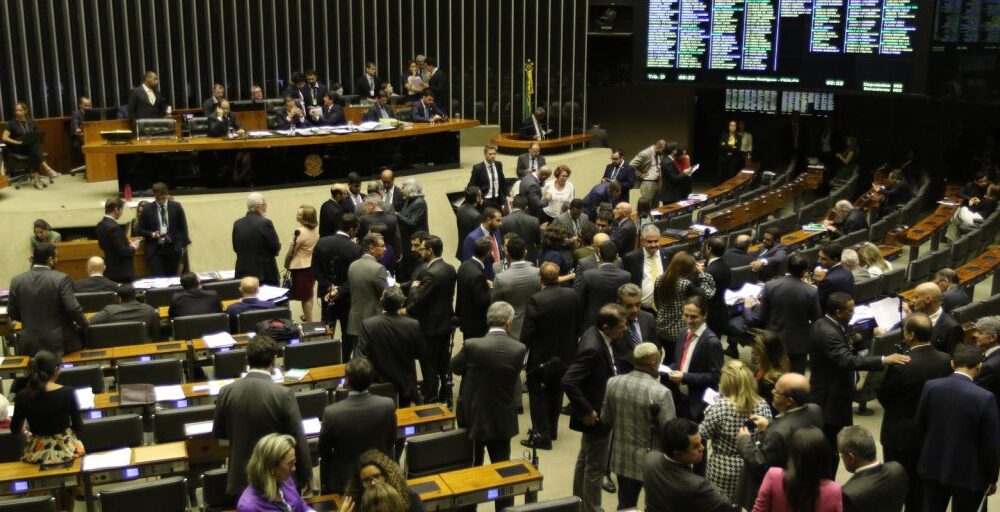 Municípios inadimplentes poderão receber recursos federais Imagem referente a Municípios inadimplentes poderão receber recursos federais