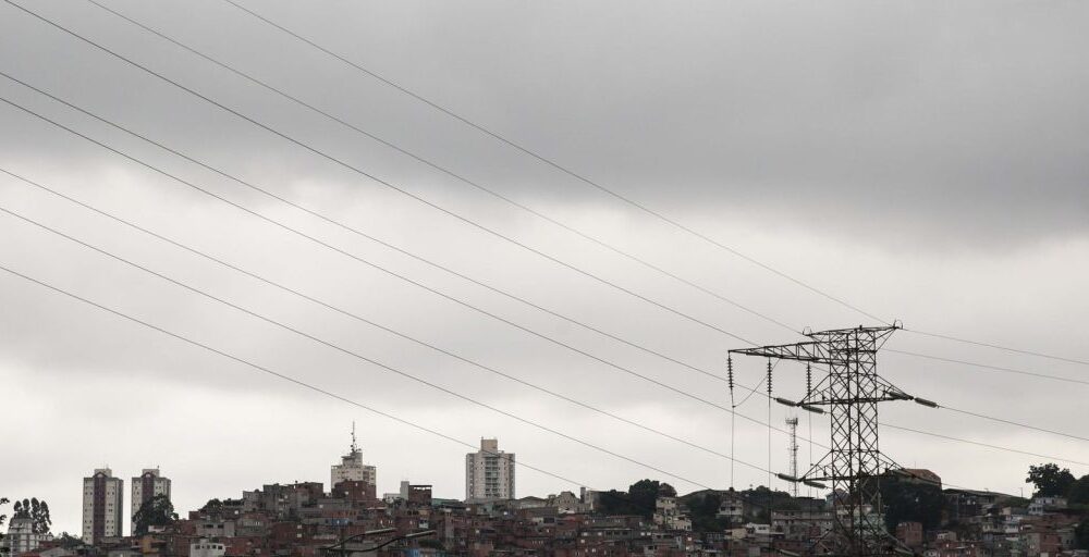 Fim de semana será de temporal no Sudeste e chuva intensa no Norte Imagem referente a Fim de semana será de temporal no Sudeste e chuva intensa no Norte