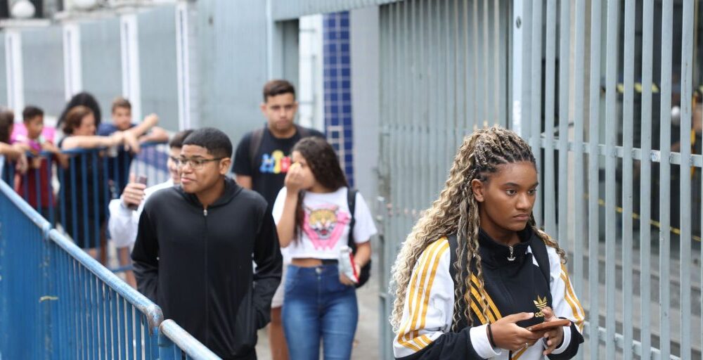 Fies: convocação para vagas remanescentes termina na sexta-feira Imagem referente a Fies: convocação para vagas remanescentes termina na sexta-feira