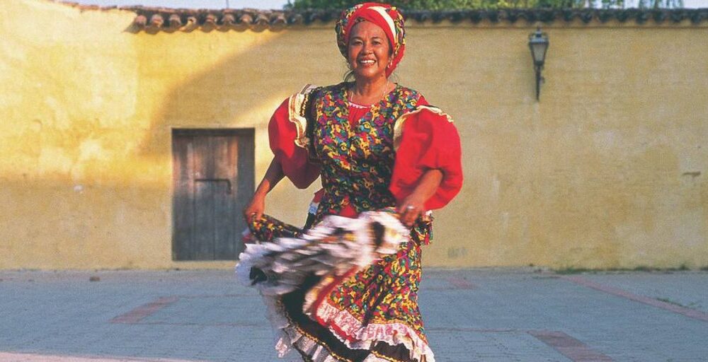 Totó La Momposina, ícone da cultura colombiana, morre aos 85 anos Imagem referente a Totó La Momposina, ícone da cultura colombiana, morre aos 85 anos